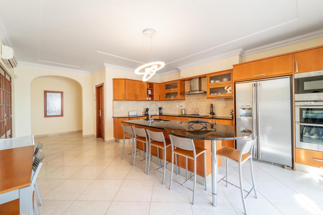 Villa Thetis By Atlantic Places Albufeira Esterno foto